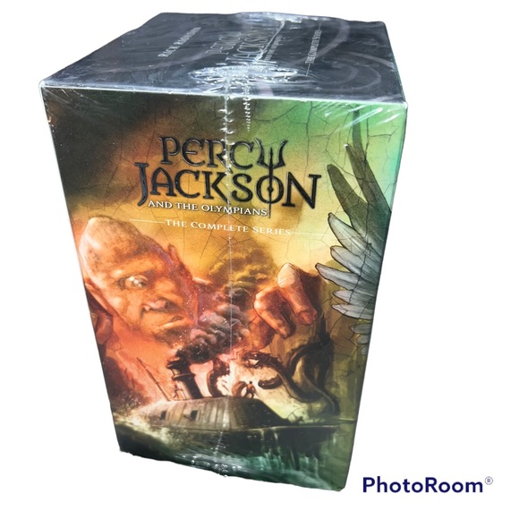 Percy Jackson AND THE OLYMPIANS THE COMPLETE SERIES brand new in package - Picture 3 of 4